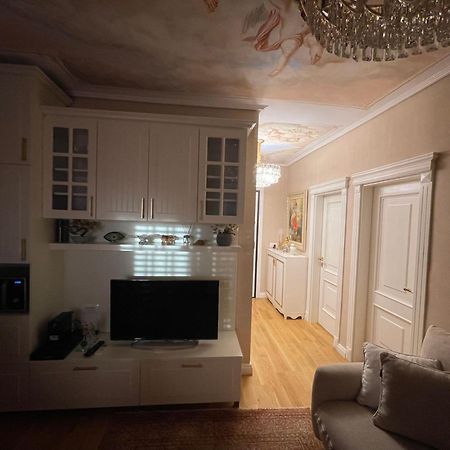 Deoni Apartment Luxury تيرانا المظهر الخارجي الصورة